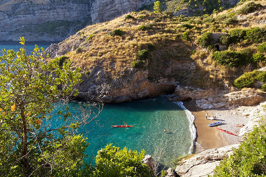 baia di ieranto salerno zelzar residence